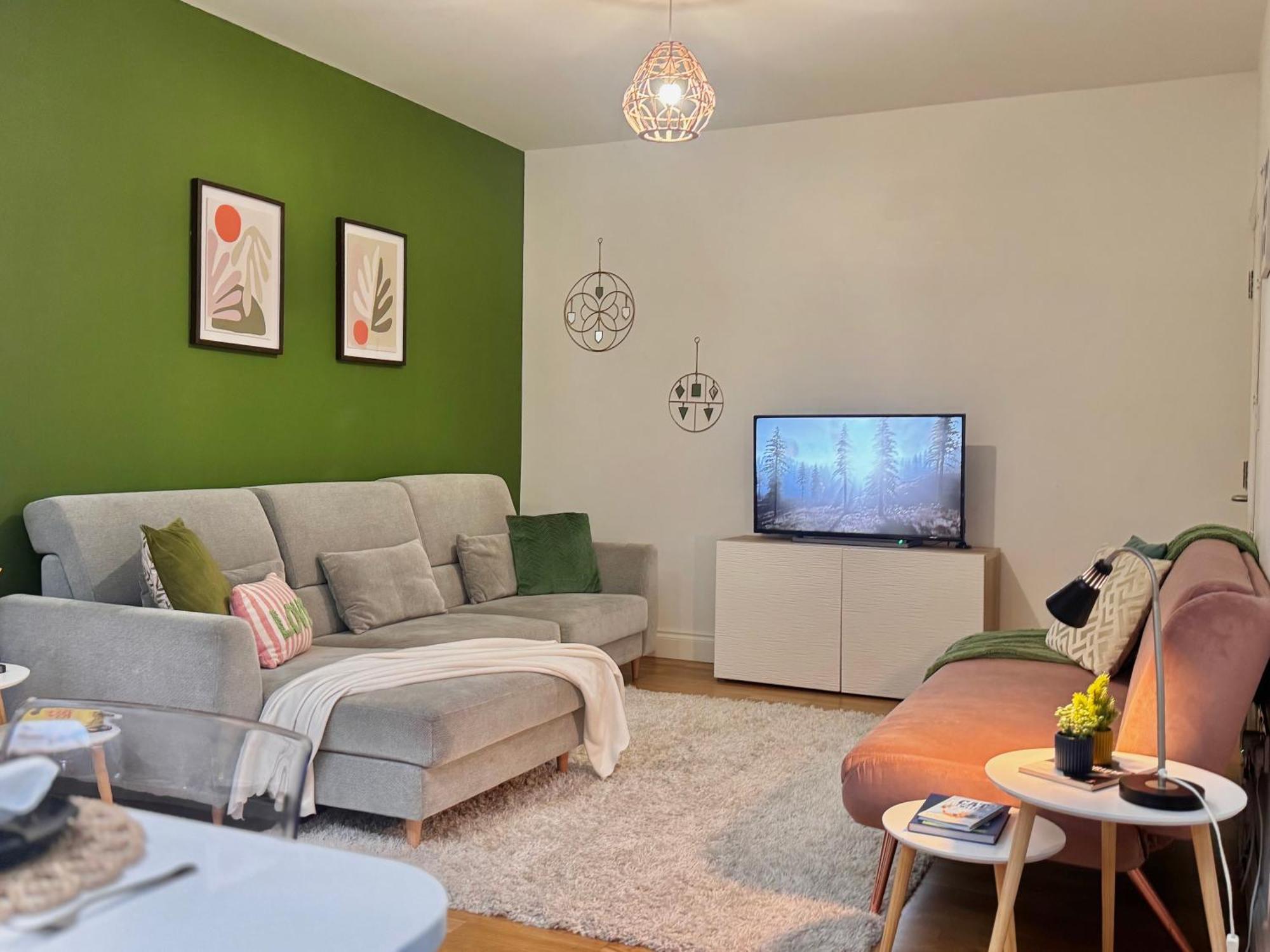 Modern 1-Bed Apt 30Min To Central London & Parking Kültér fotó